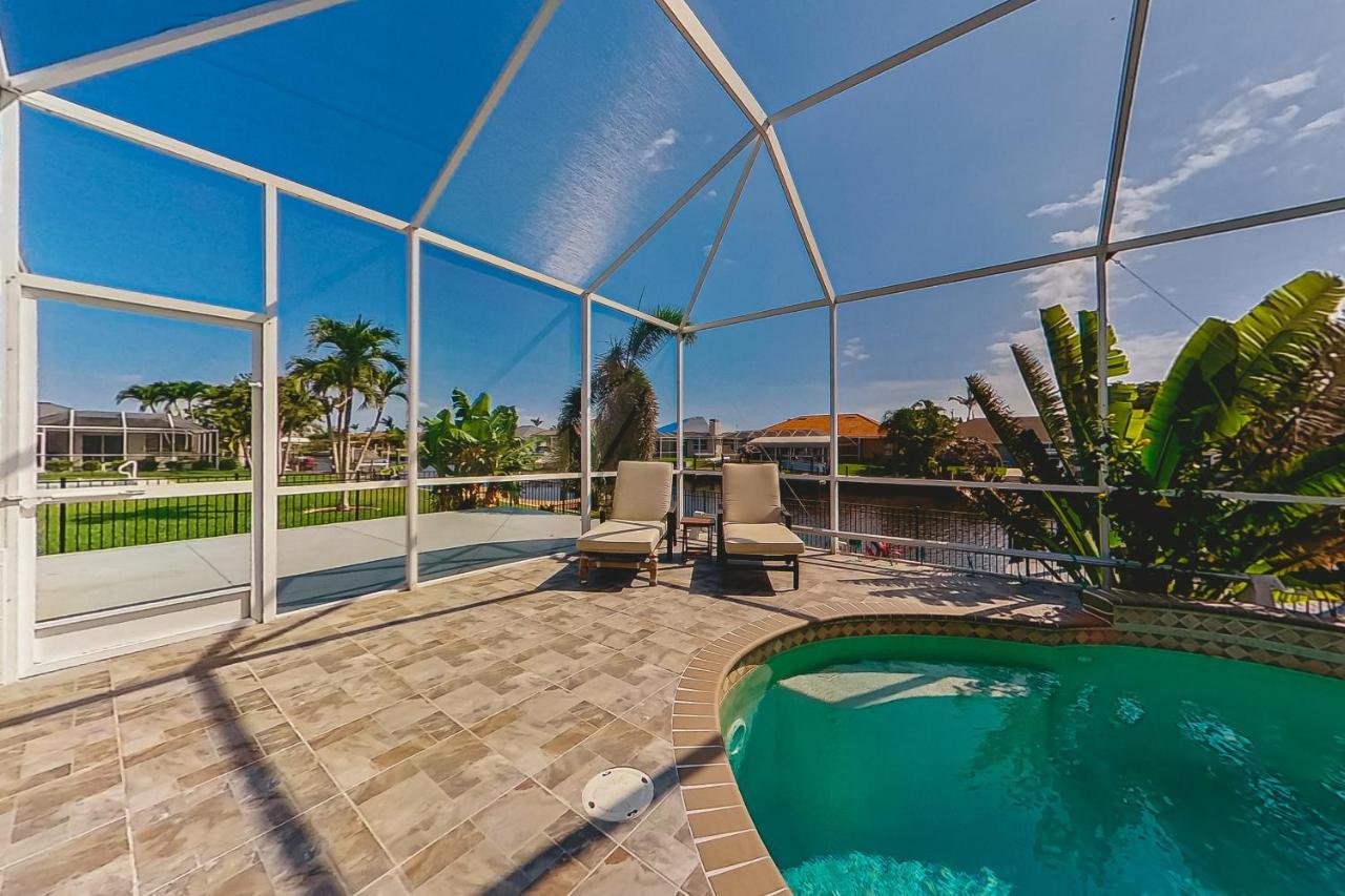 Palmetto Canal Cape Coral Exterior photo