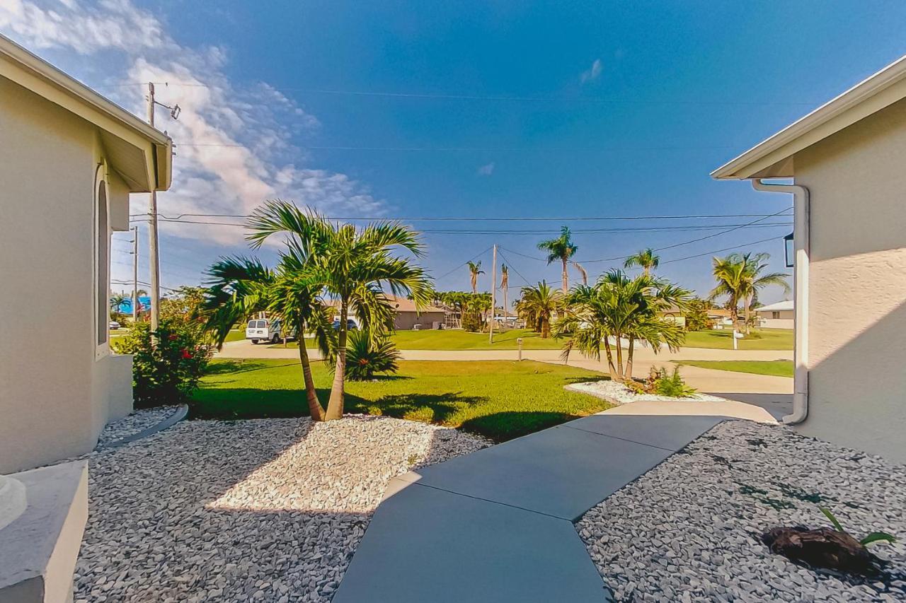 Palmetto Canal Cape Coral Exterior photo